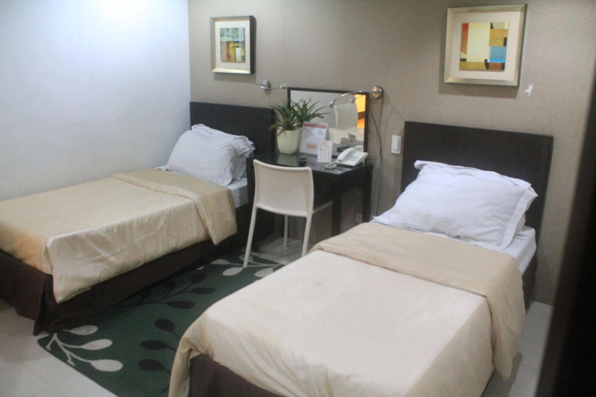 Orange Nest Hotel Manila Exterior foto