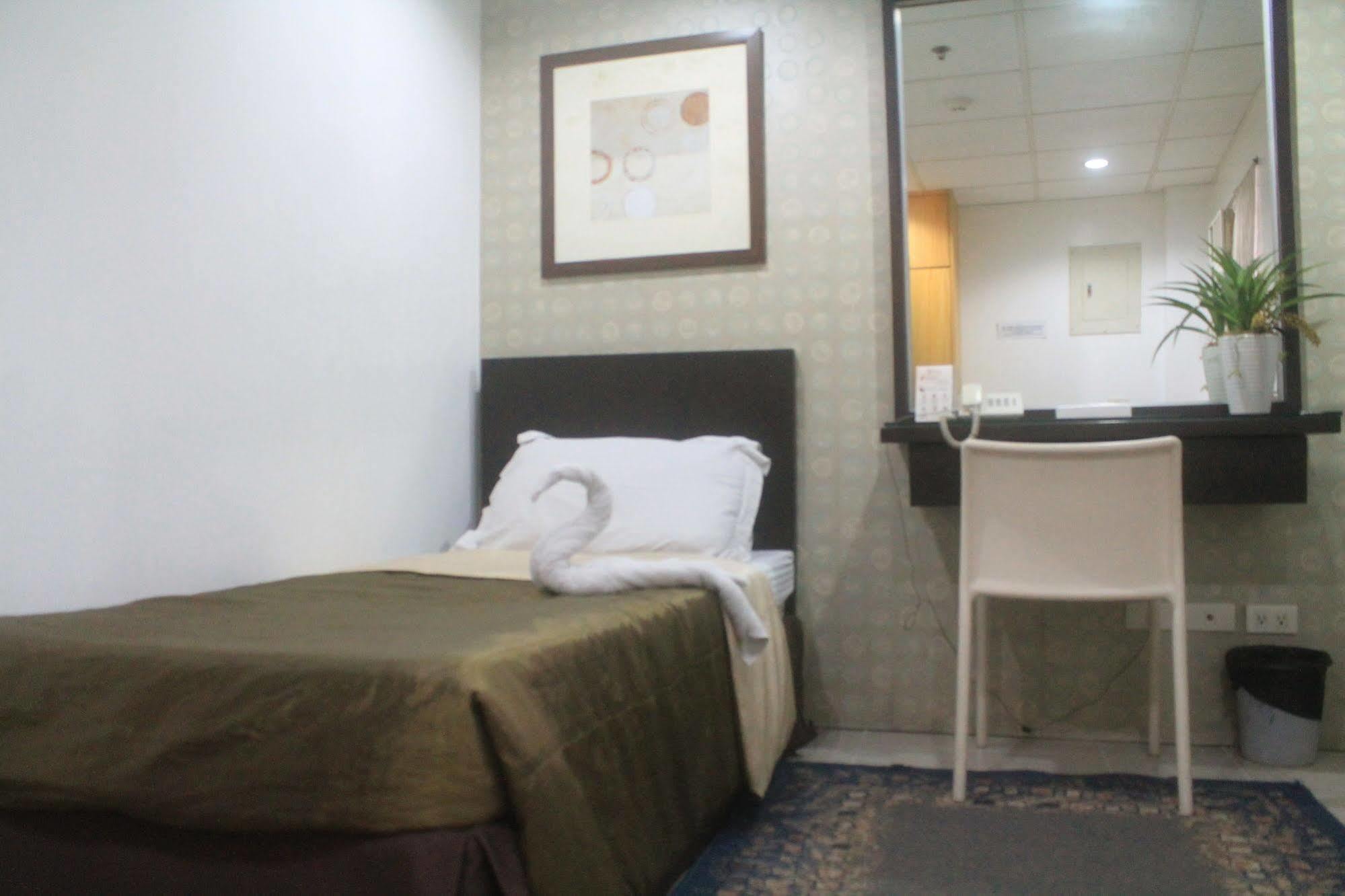 Orange Nest Hotel Manila Exterior foto